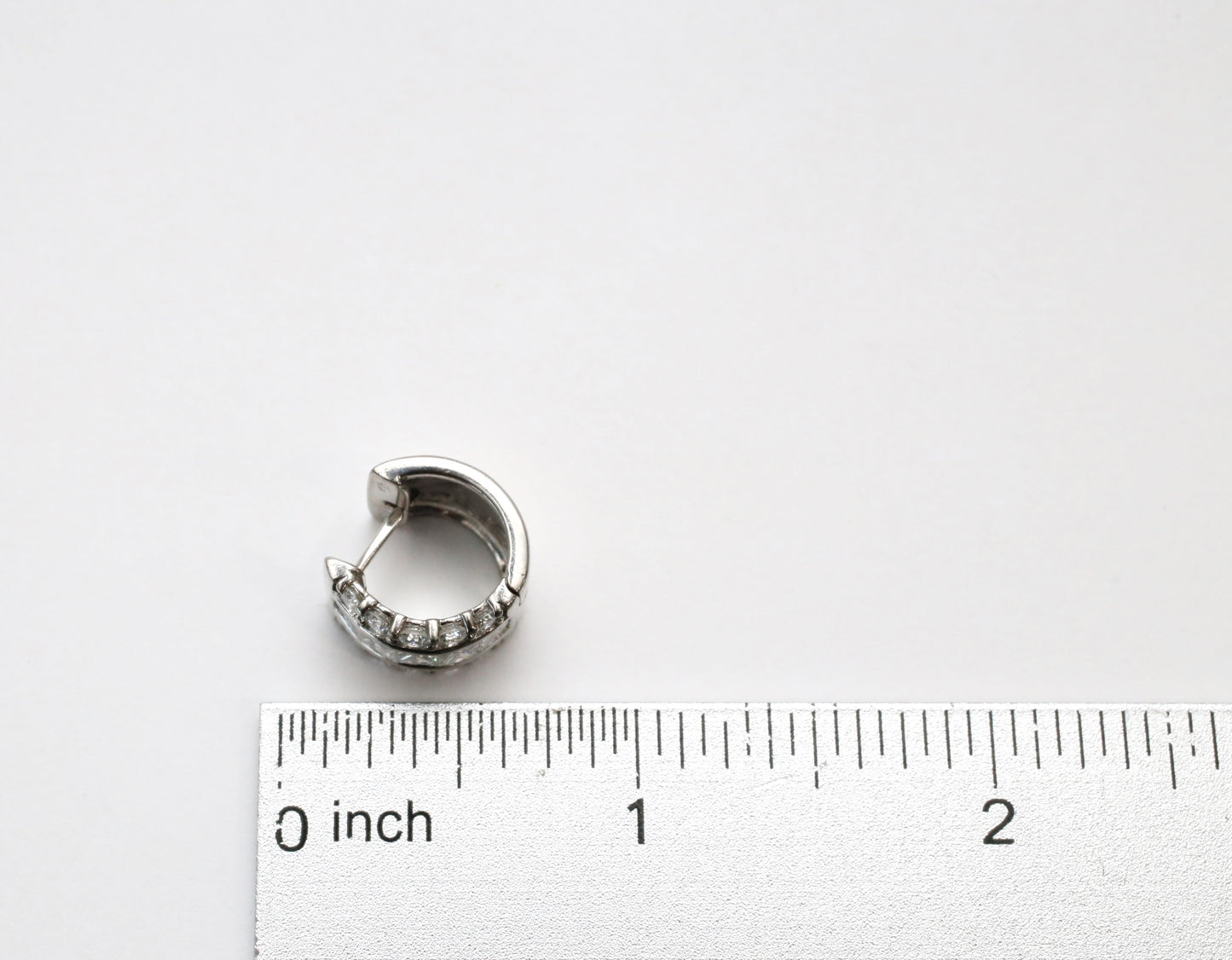 18k White Gold Diamond Hoop Earrings, 11.5g