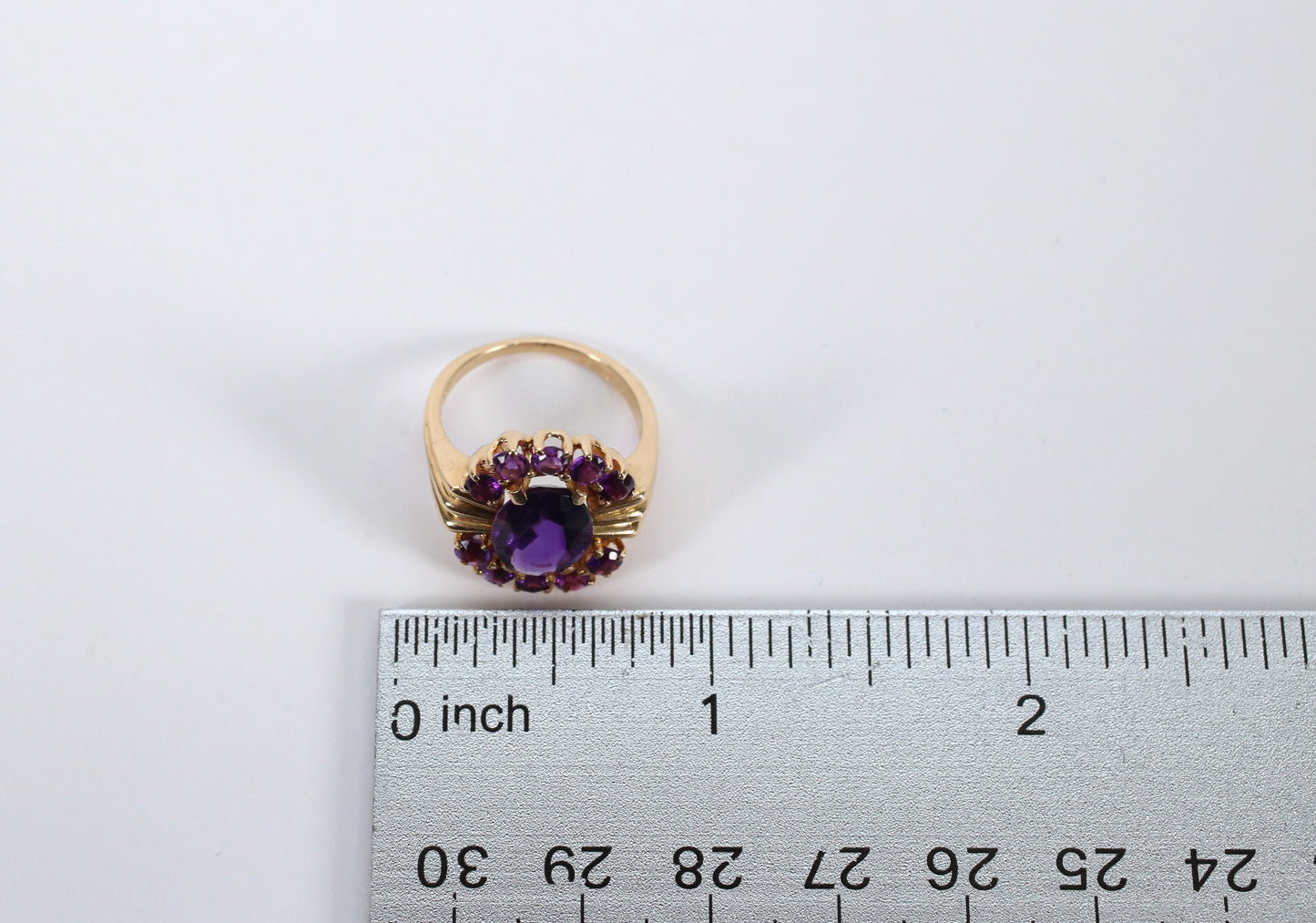 14k Yellow Gold Amethyst Cocktail Ring, Size 5.75 - 5.6g