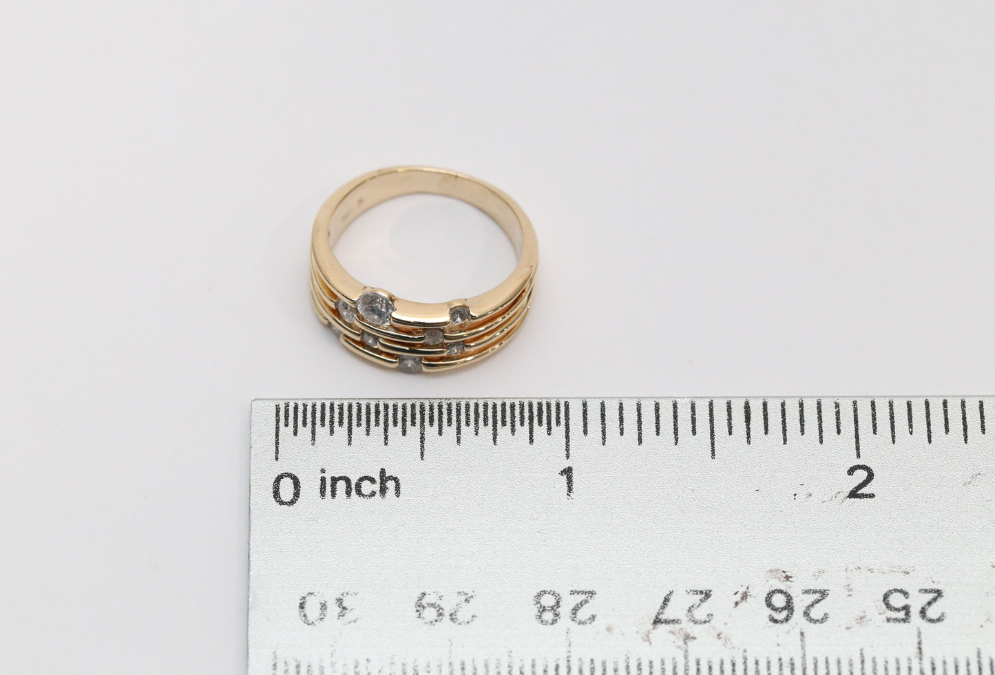 14k Yellow Gold Multi-Diamond Ring, Size 6.5 - 4.9g