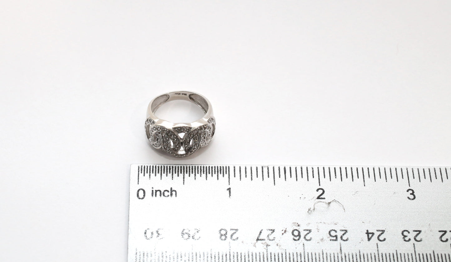 14k White Gold Multi-Diamond Ring, Size 5.5 - 5.0g
