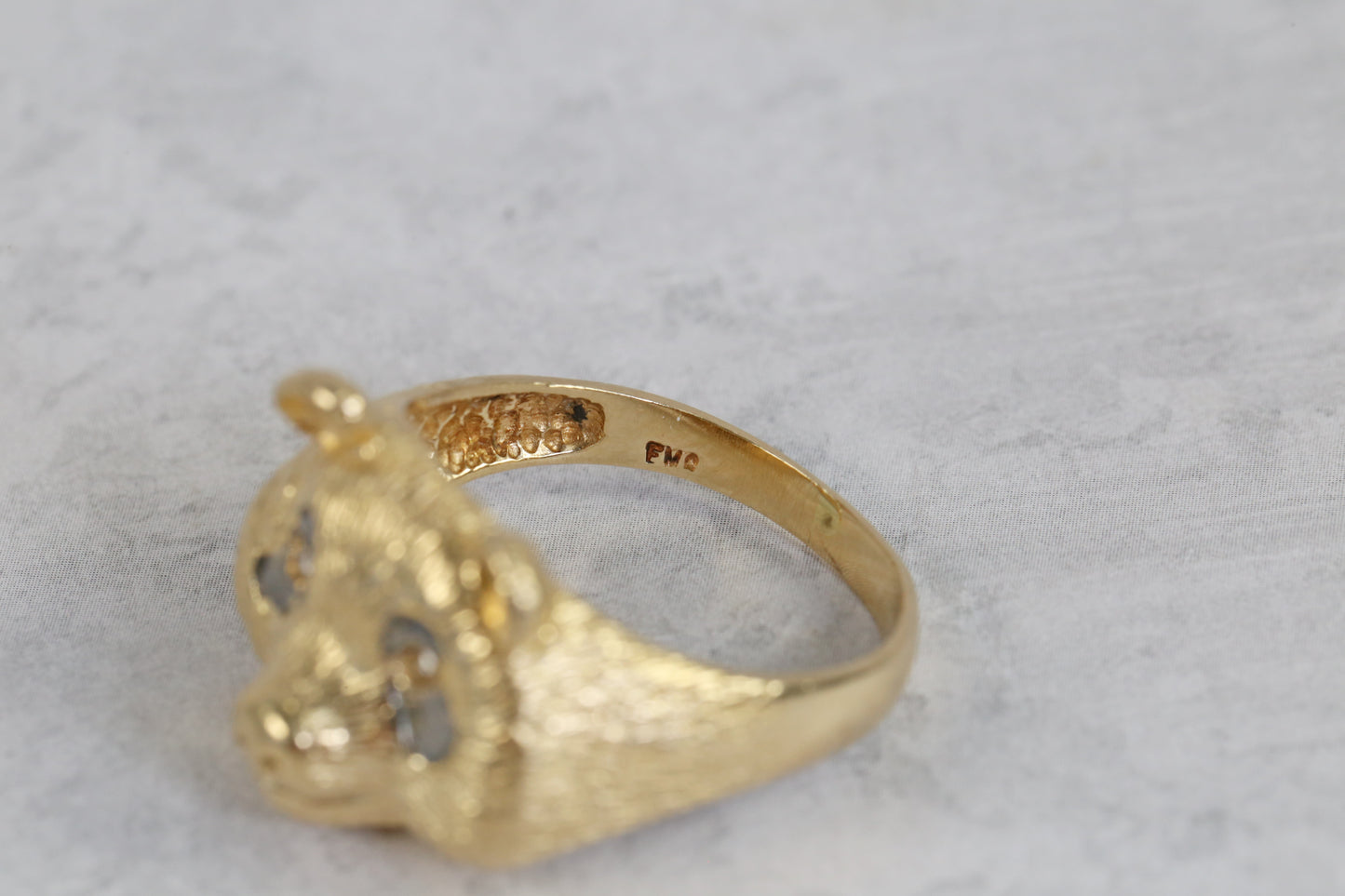 Vintage 14k Yellow Gold Panda Ring, Size 8 - 5.6g