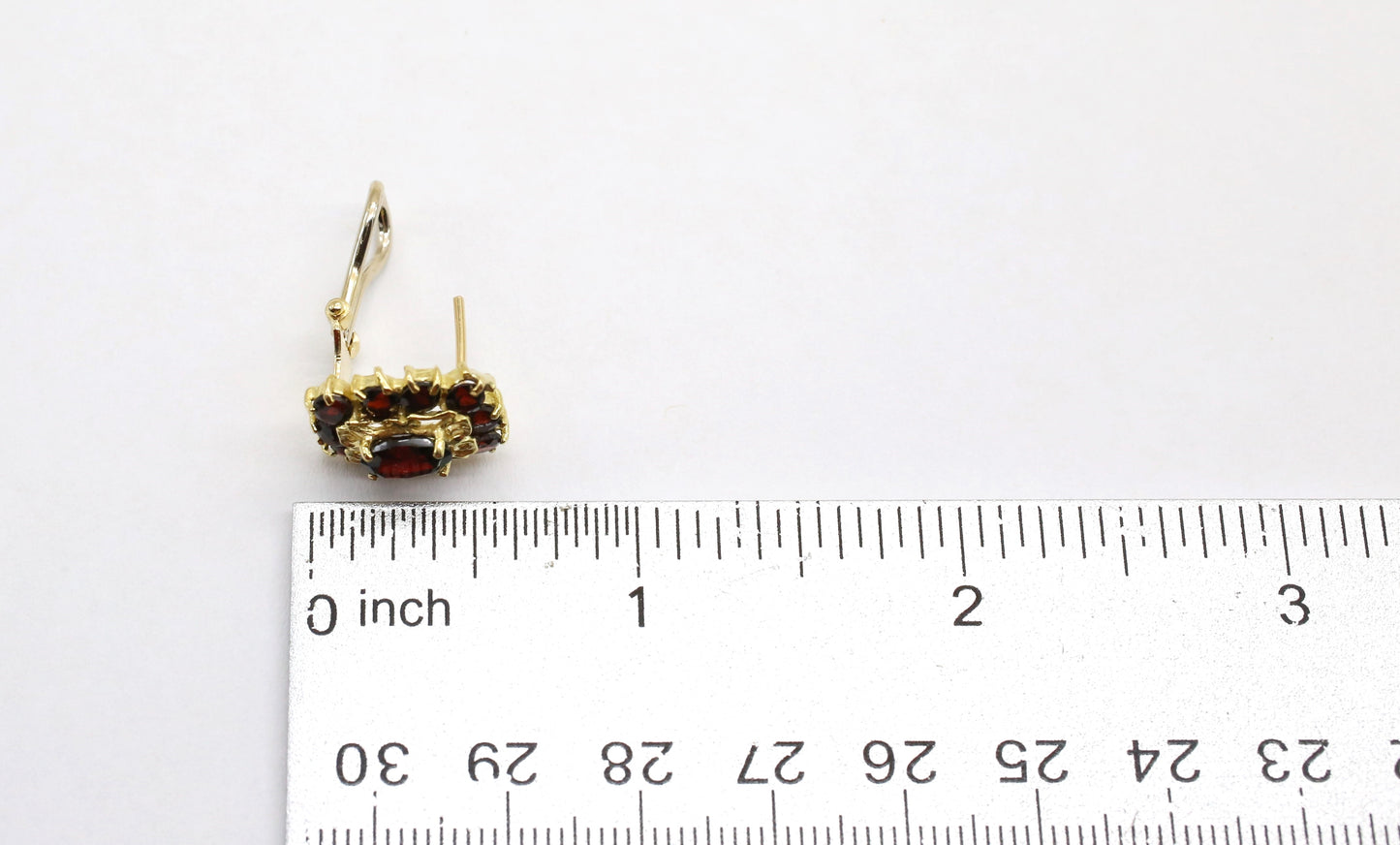 18k Yellow Gold Garnet Earrings, 7.5g