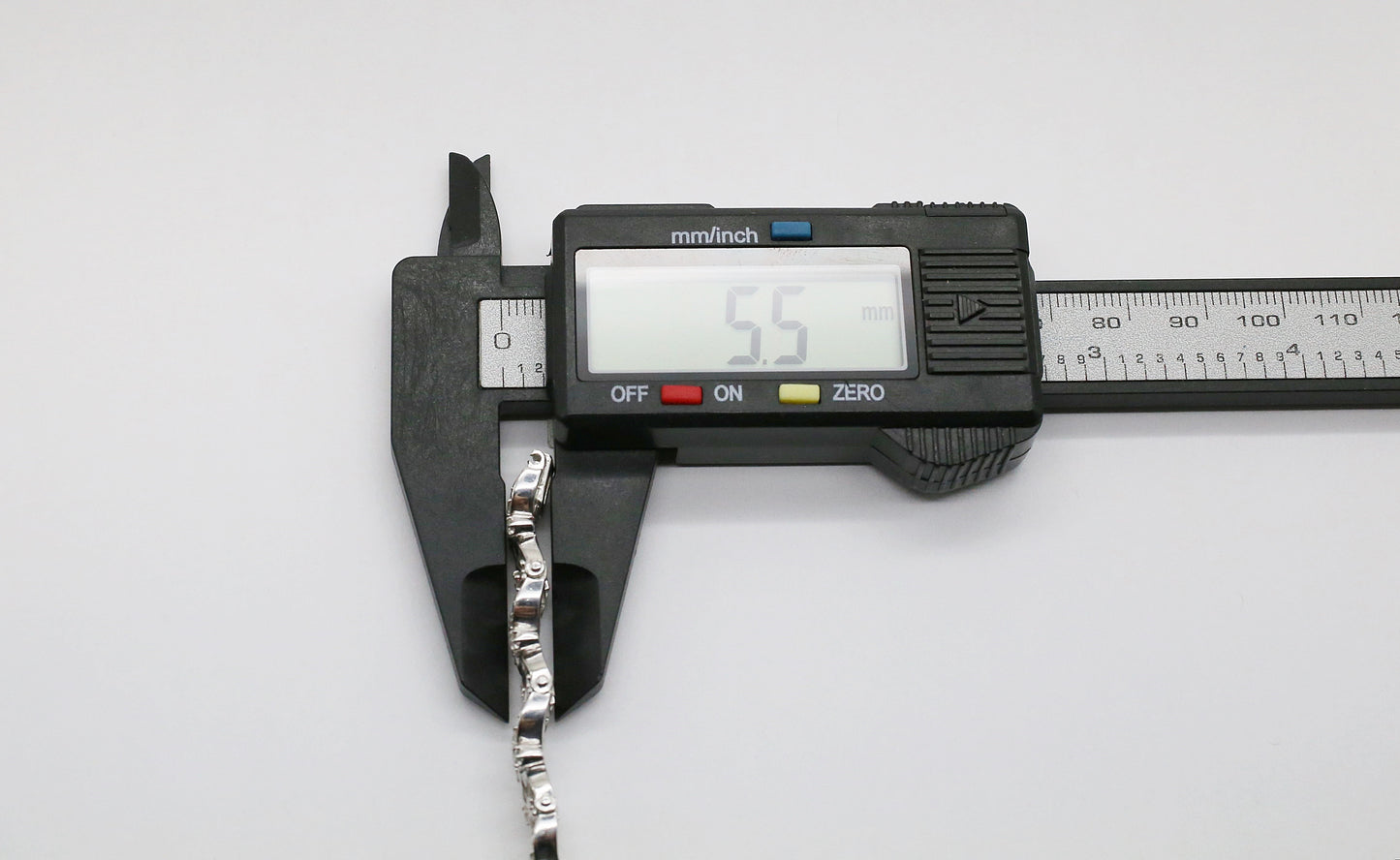 14k White Gold XO Diamond Bracelet, 6.25 inches - 26.8g