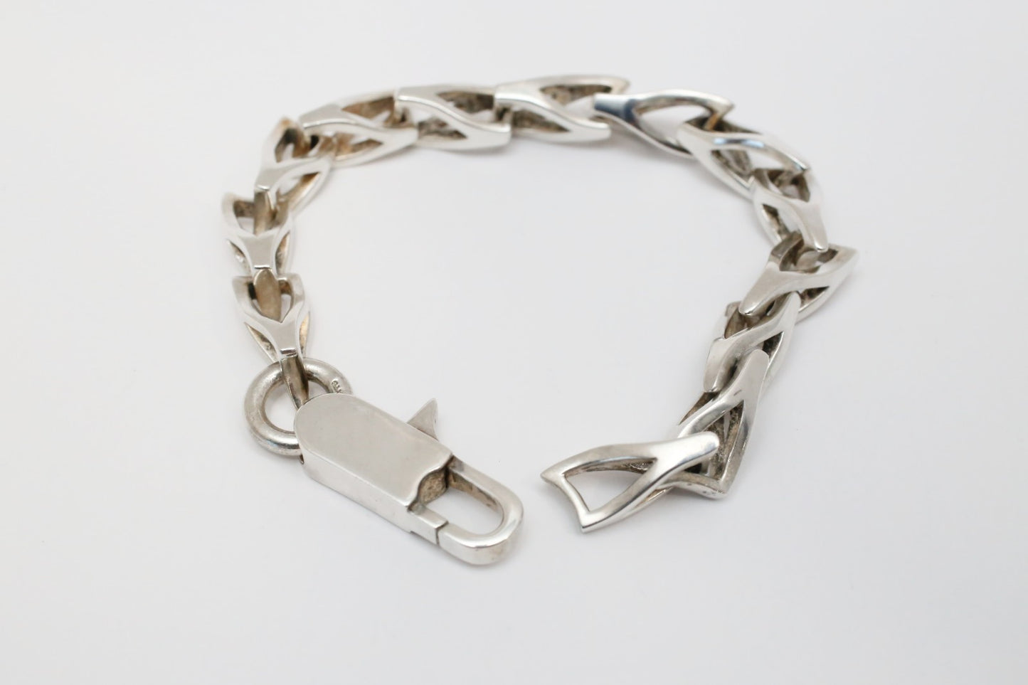 Sterling Silver Angled Link Bracelet, 9 inches - 63.4g