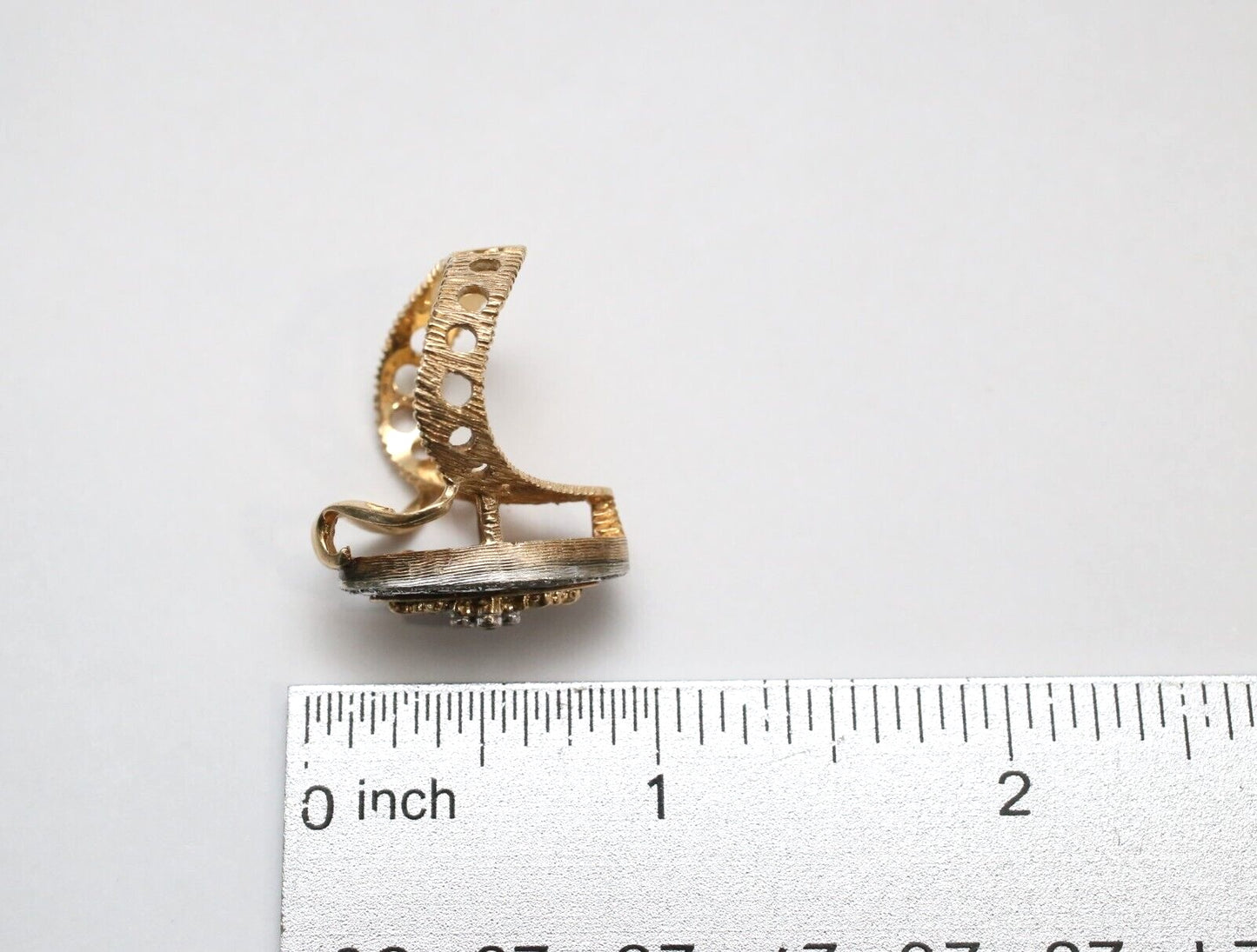 14k Yellow Gold Diamond & Onyx Cocktail Ring, Size 7 - 7.8g