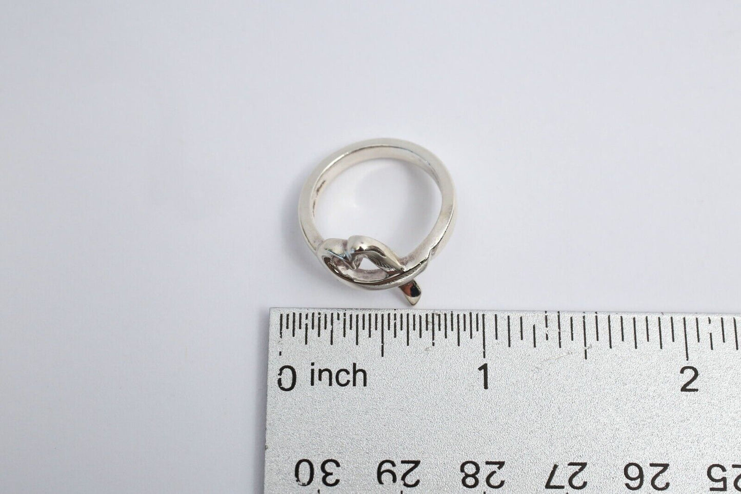 Tiffany & Co Paloma Picasso Sterling Silver Loving Heart Ring, Size 6.25 - 4.0g