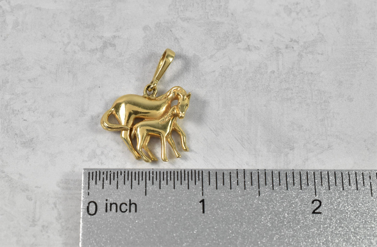 14k Yellow Gold Horse & Foal Charm, 4.4g