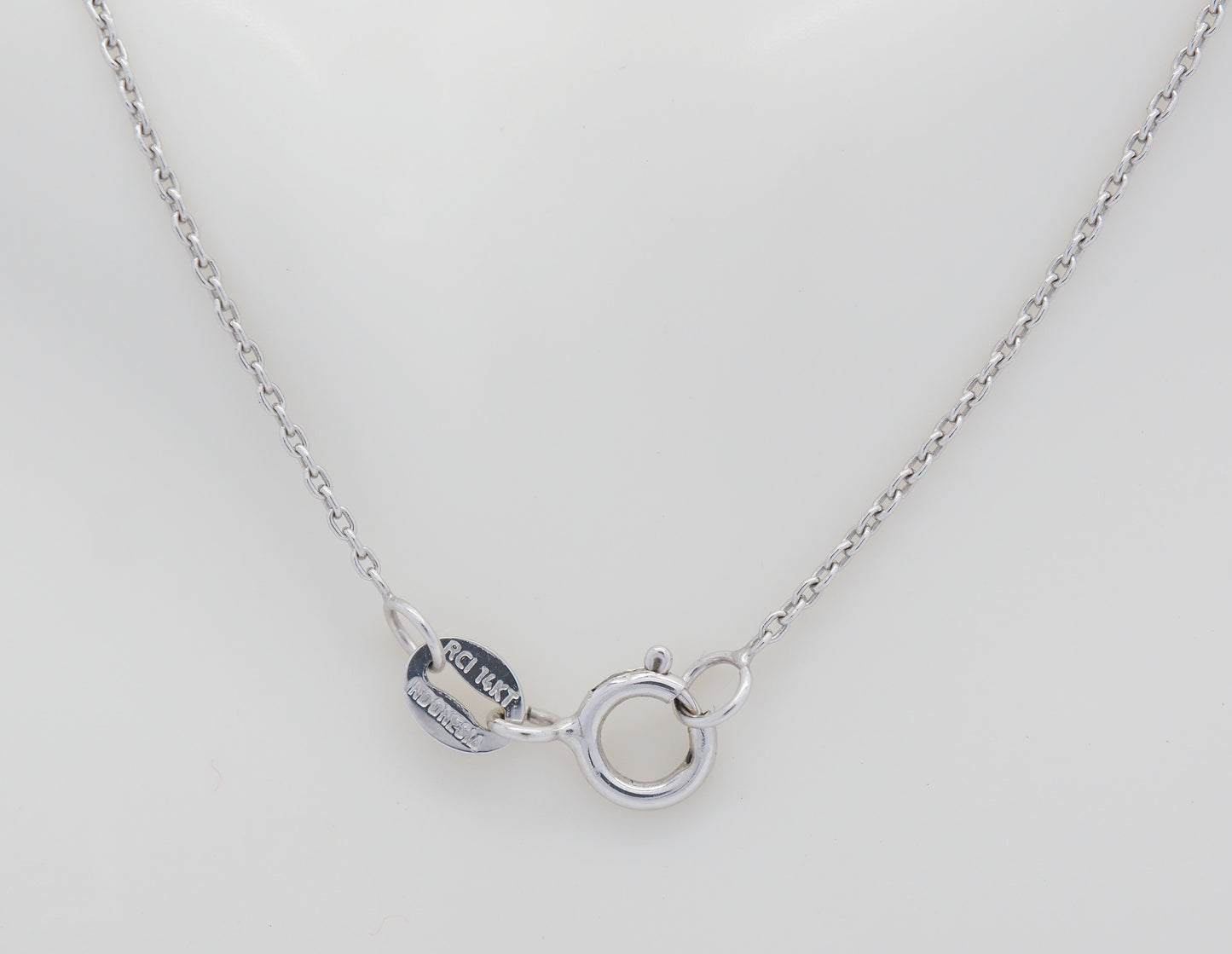 14k White Gold Ladies Diamond Necklace, 18 inches - 3.5g