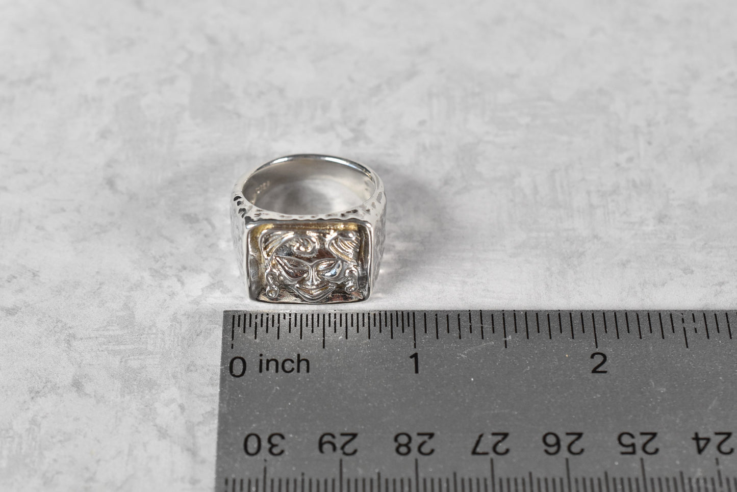 Sterling Silver Face Mask Ring, Size 9 - 11.9g