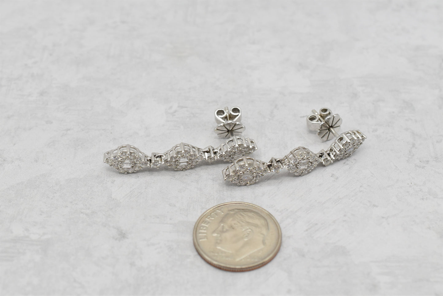 18k White Gold Diamond Dangle Earrings, 6.0g