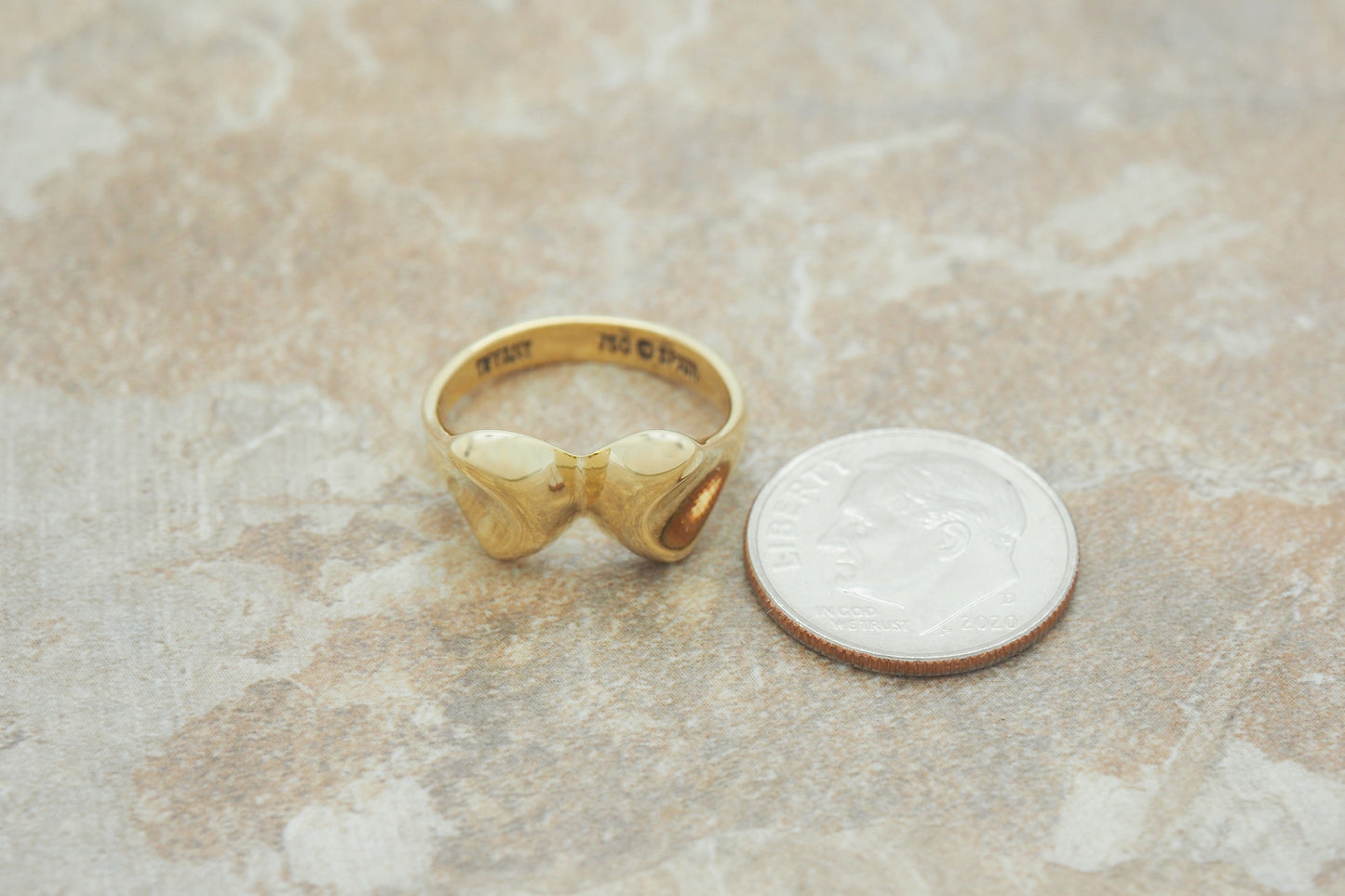 18k Yellow Gold Tiffany & Co. Ribbon Ring, Size 4.25 - 5.7g