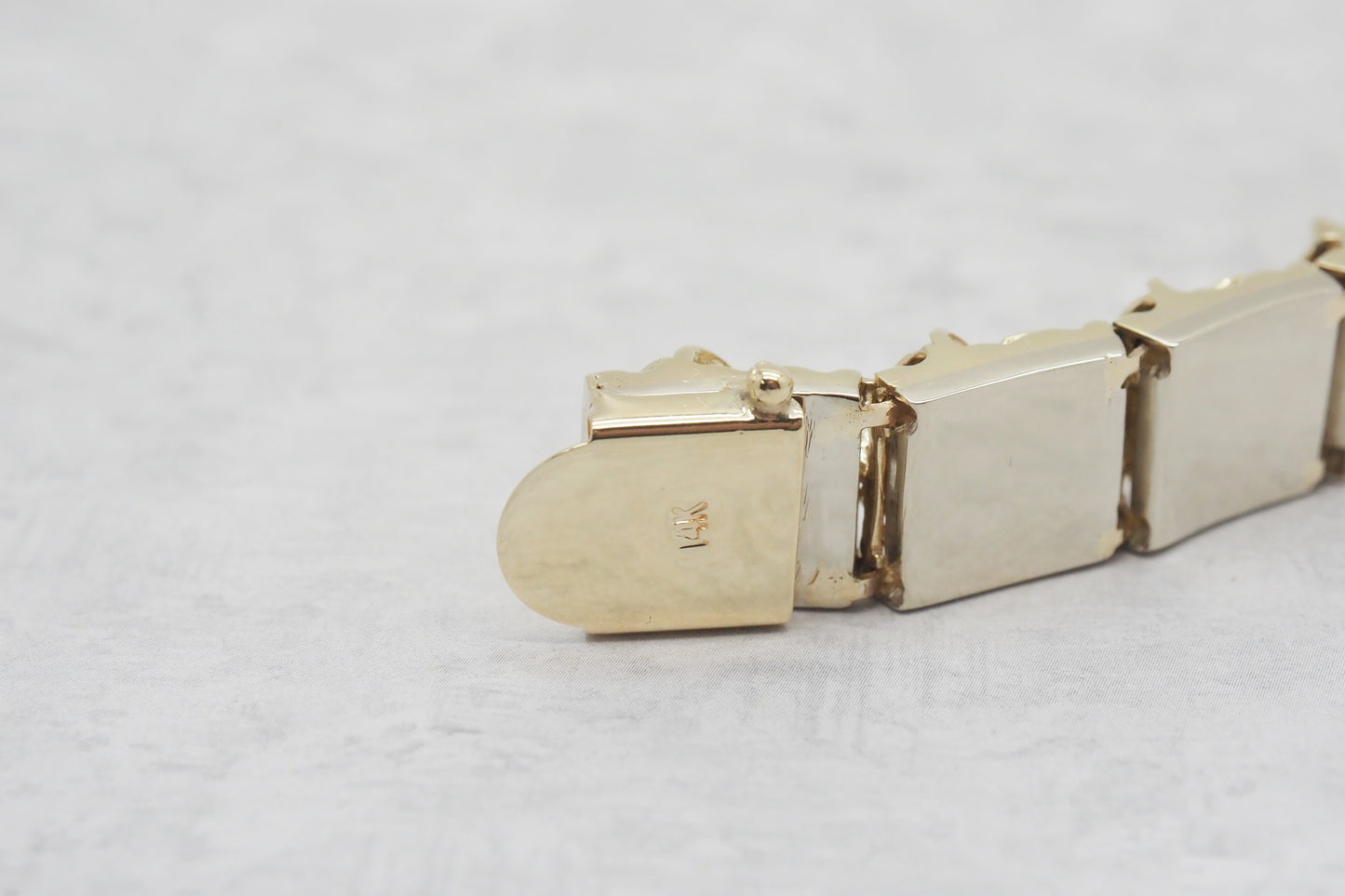 Vintage 14k Yellow Gold Diamond Flower Bracelet, 7.5 Inches - 70.0g