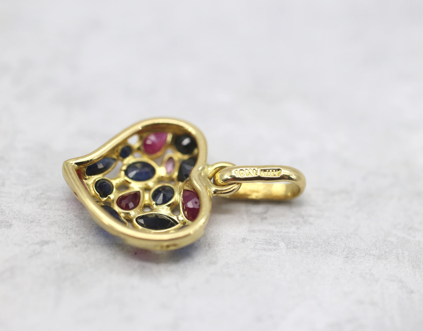 18k Yellow Gold Sapphire & Ruby Heart Shaped Pendant, 3.5g