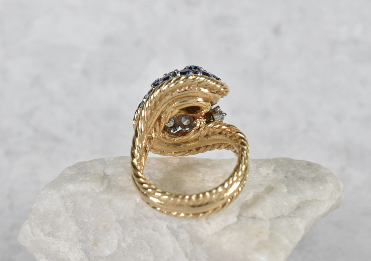 Vintage 18k Yellow Gold Sapphire & Diamond Cocktail Ring, Size 6.75 - 14.5g