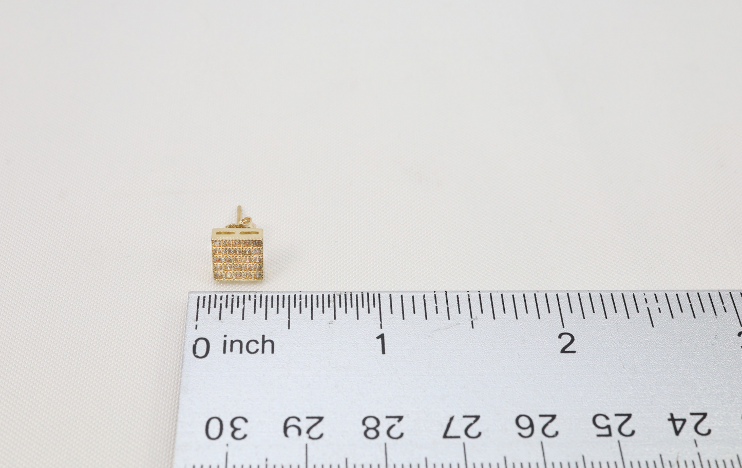 14k Yellow Gold Squared CZ Earrings, 2.0g