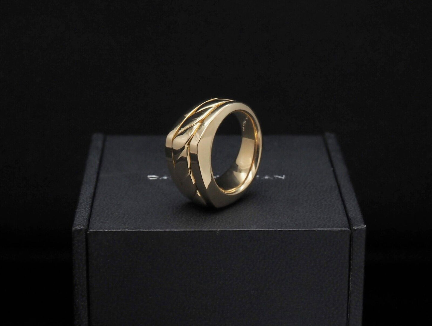 David Yurman Solid 18k Yellow Gold Contemporary Cigar Ring, Size 8 - 19.1g