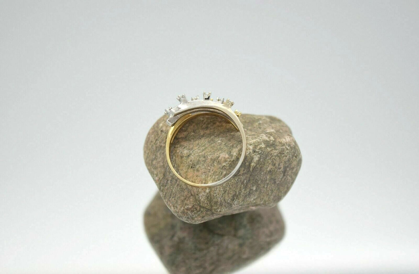 19.2k Portuguese Gold Cubic Zirconia Ring, Size 6.75 - 3.6g