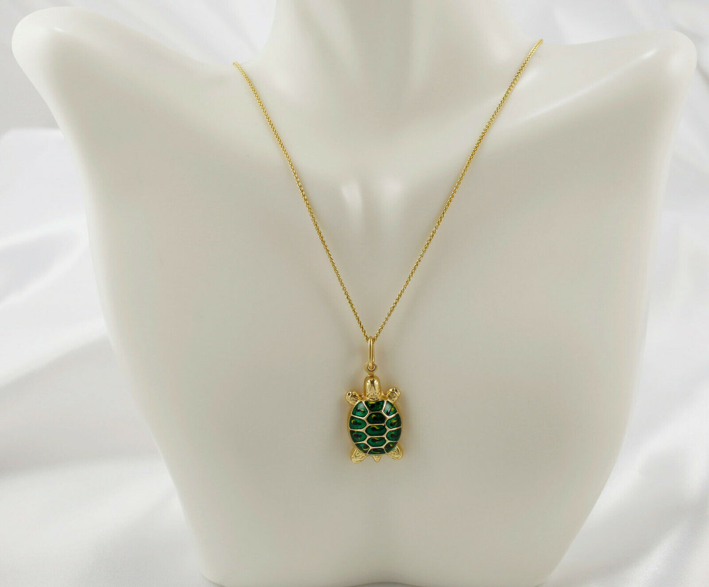 MI Italy 14k Yellow Gold Enamel Turtle Pendant Necklace, 22.5 inches - 5.2g