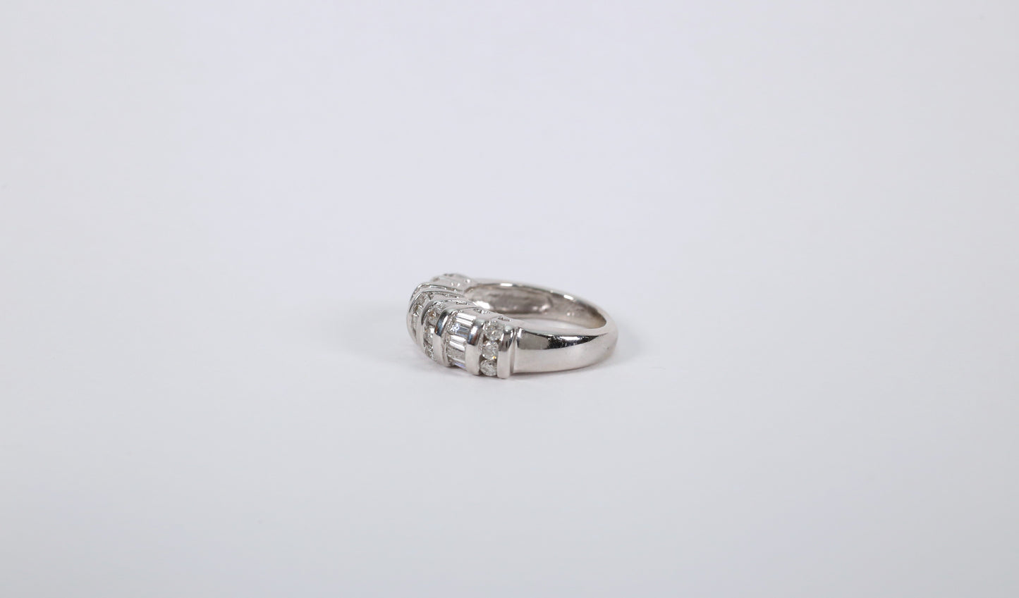 14k White Gold Multi-Diamond Band, Size 5.25 - 6.6g