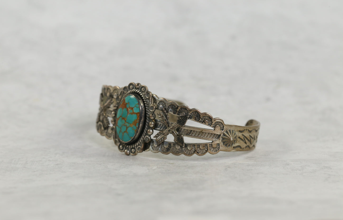 Vintage Sterling Silver Turquoise Cuff Bracelet, 6.5-7 inches - 18.9g