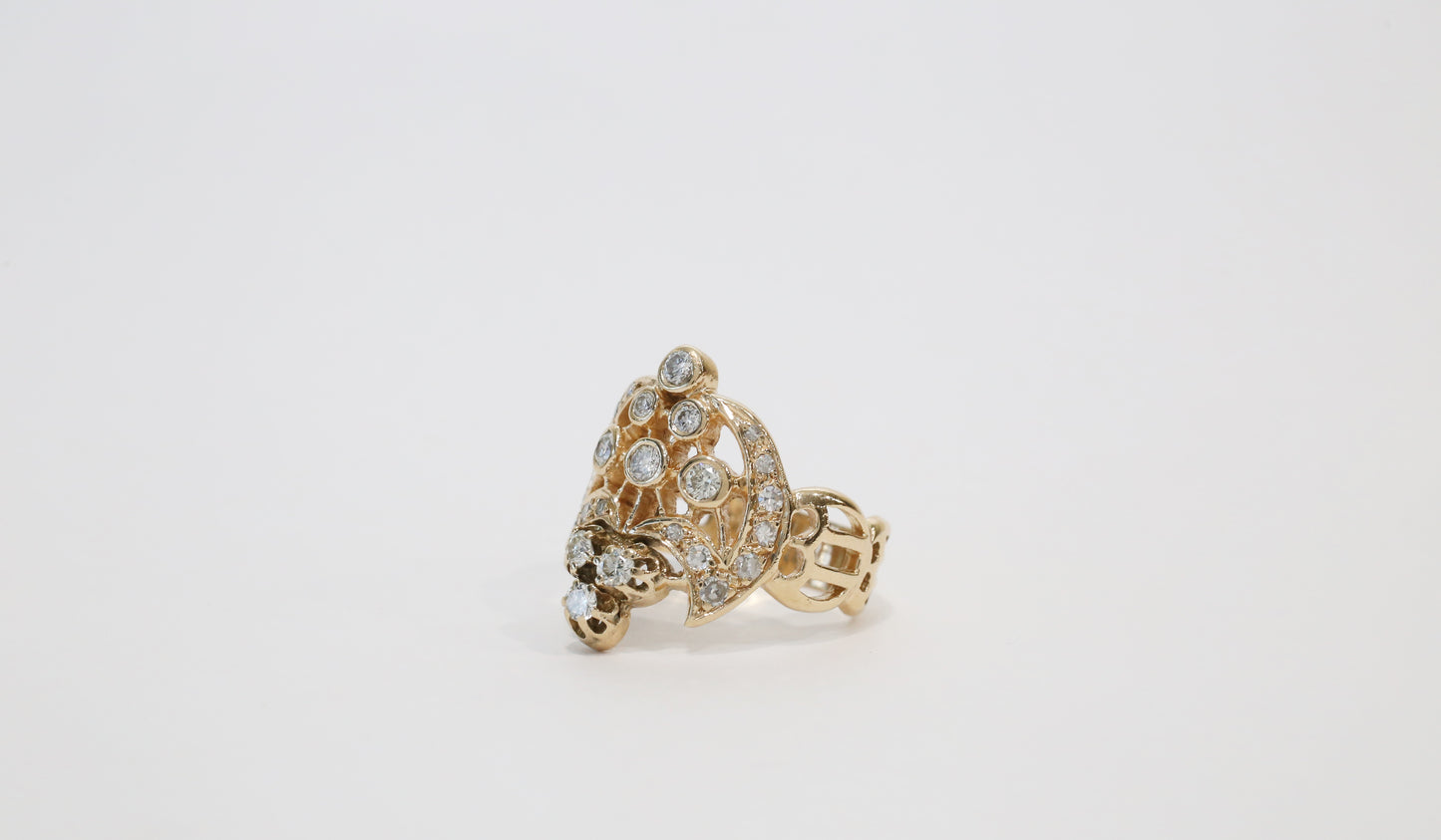 14k Yellow Gold Multi-Diamond Ring, Size 8.5 - 8.7g