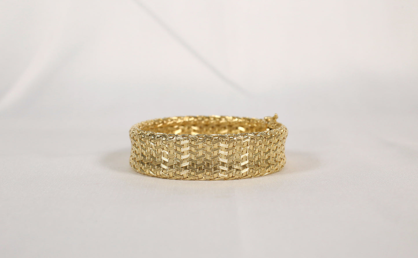 14k Yellow Gold Woven Bracelet, 7.5 inches - 39.9g