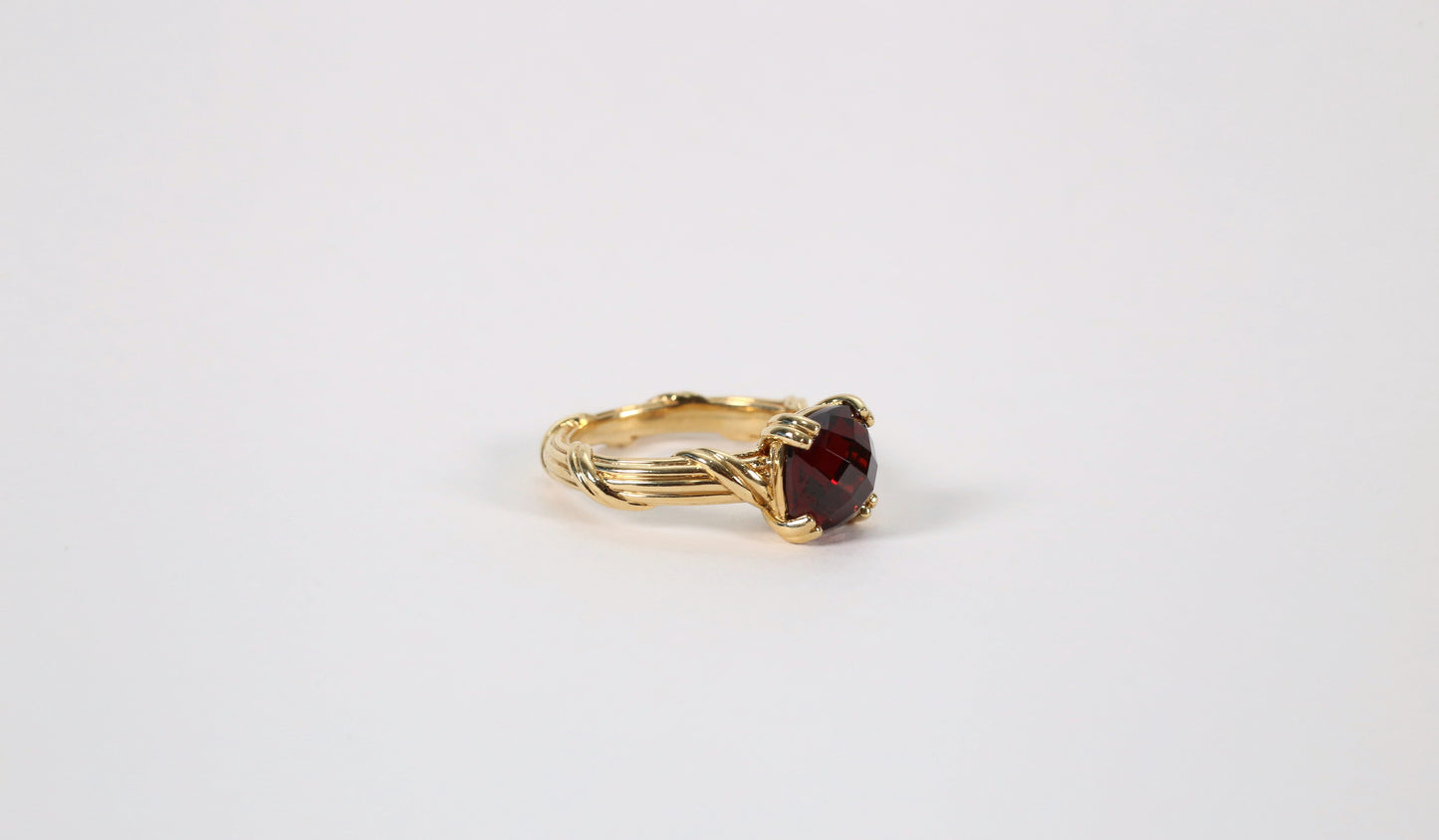 18k Yellow Gold Peter Thomas Roth Garnet Cocktail Ring, Size 10 - 11.9g