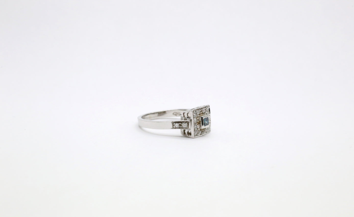 14k White Gold Blue Diamond Ring, Size 6.75 - 3.6g
