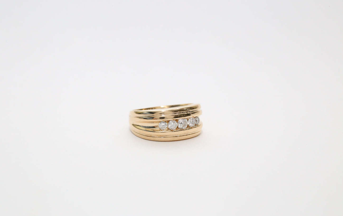 14k Yellow Gold Diamond Ring, Size 7.5 - 7.0g