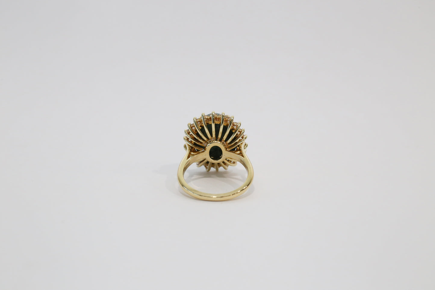 18k Yellow Gold Malachite & Diamond Ring, Size 6 - 8.1g