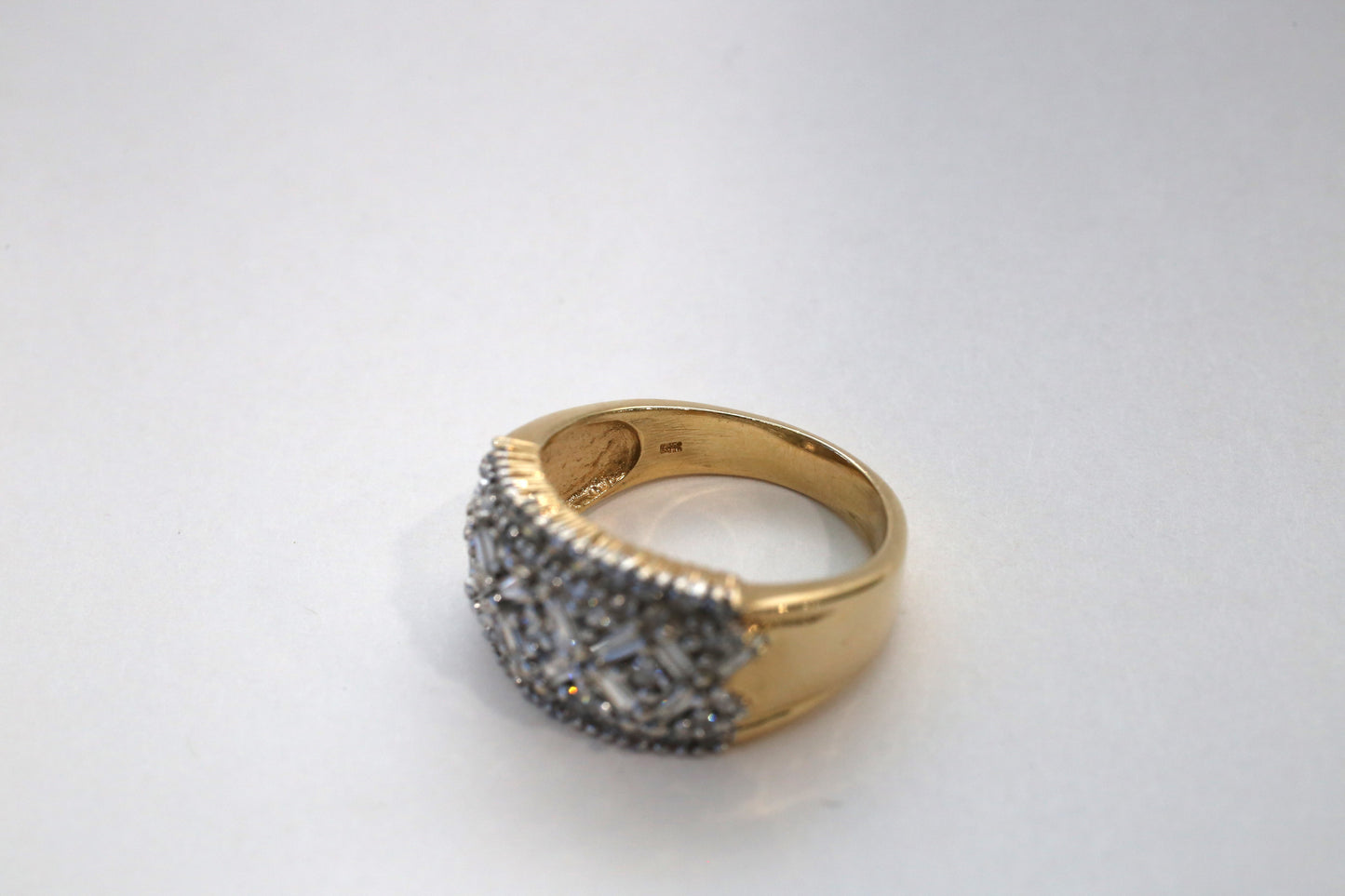 14k Yellow Gold Multi Diamond Ring, Size 8.25 - 7.3g