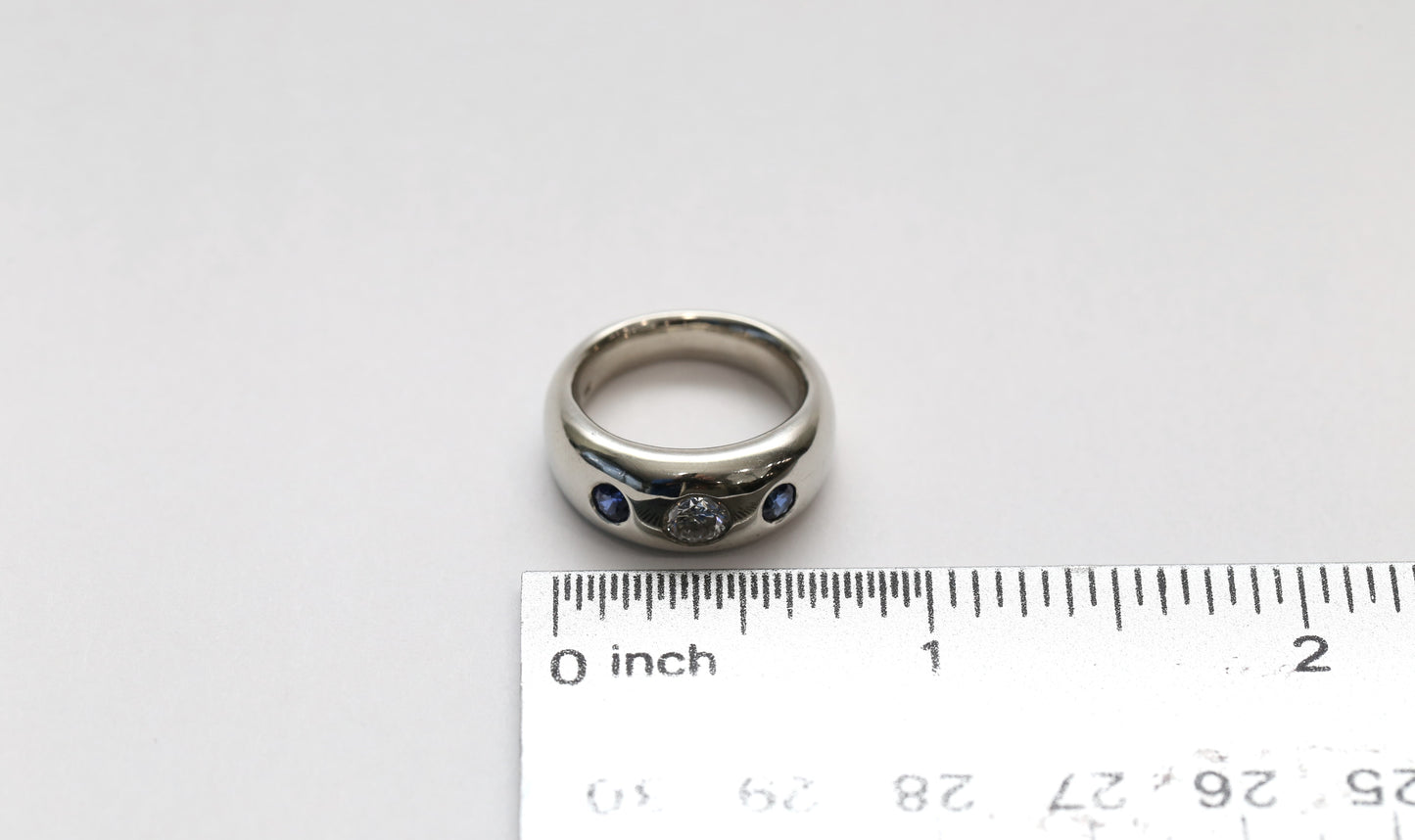 18k White Gold Diamond & Sapphire Dome Ring, Size 4.5 - 12.1g