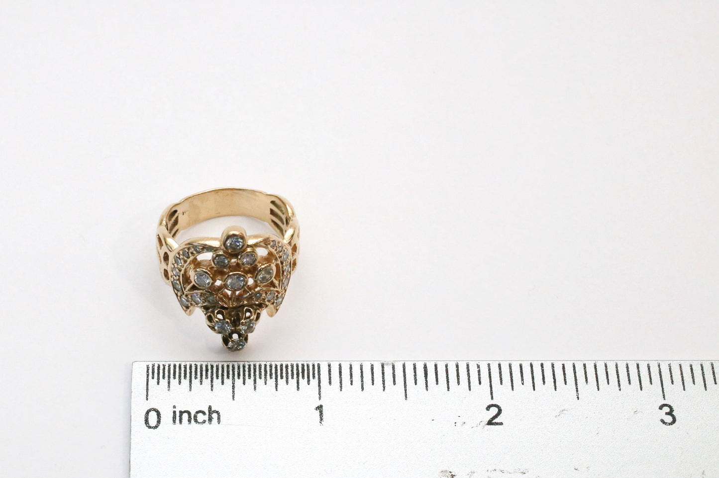 14k Yellow Gold Multi-Diamond Ring, Size 8.5 - 8.7g