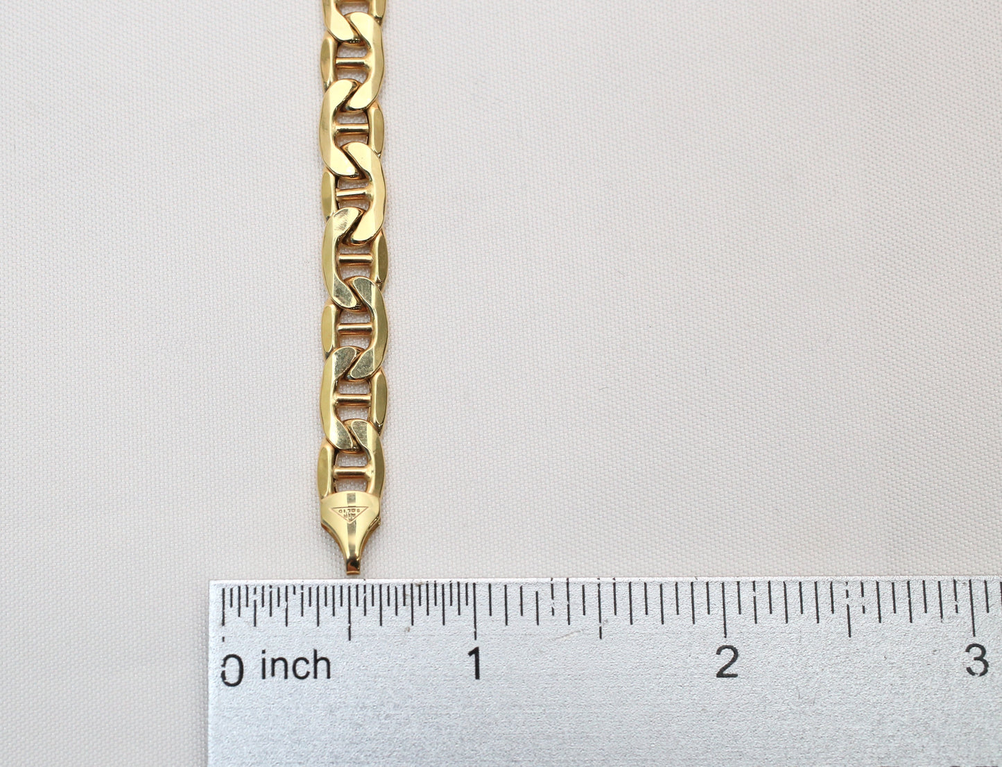 10k Yellow Gold Gucci Link Bracelet, 8.5 inches - 7.4g