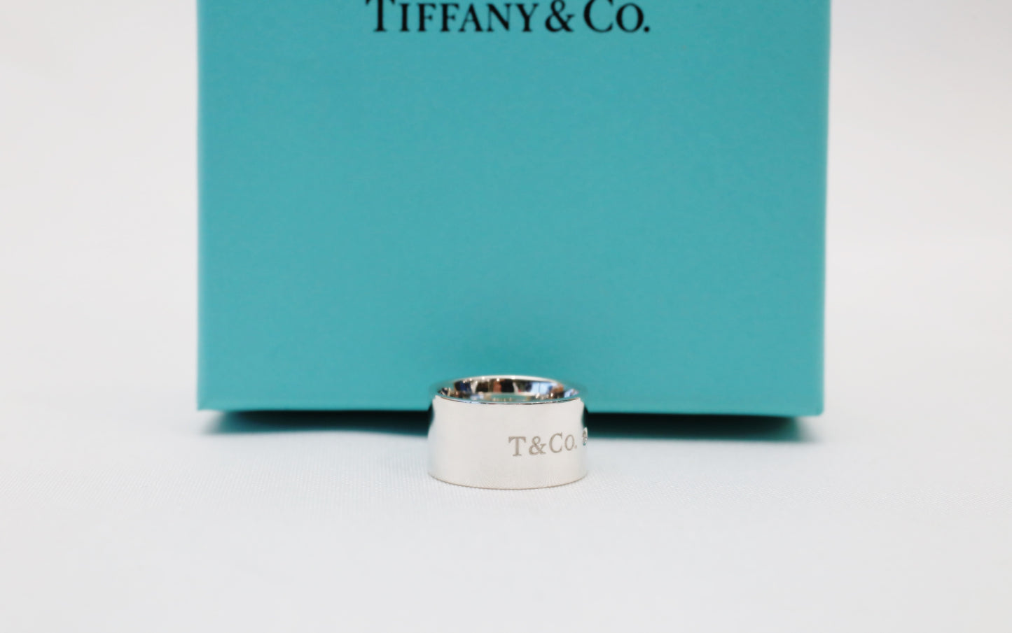 NEW Tiffany & Co. Sterling Silver Diamond Lock Wide Ring, Size 4 - 6.8g