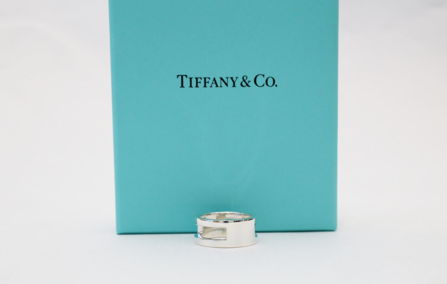 NEW Tiffany & Co. Sterling Silver Out of Retirement ID Ring, Size 6 - 7.4g