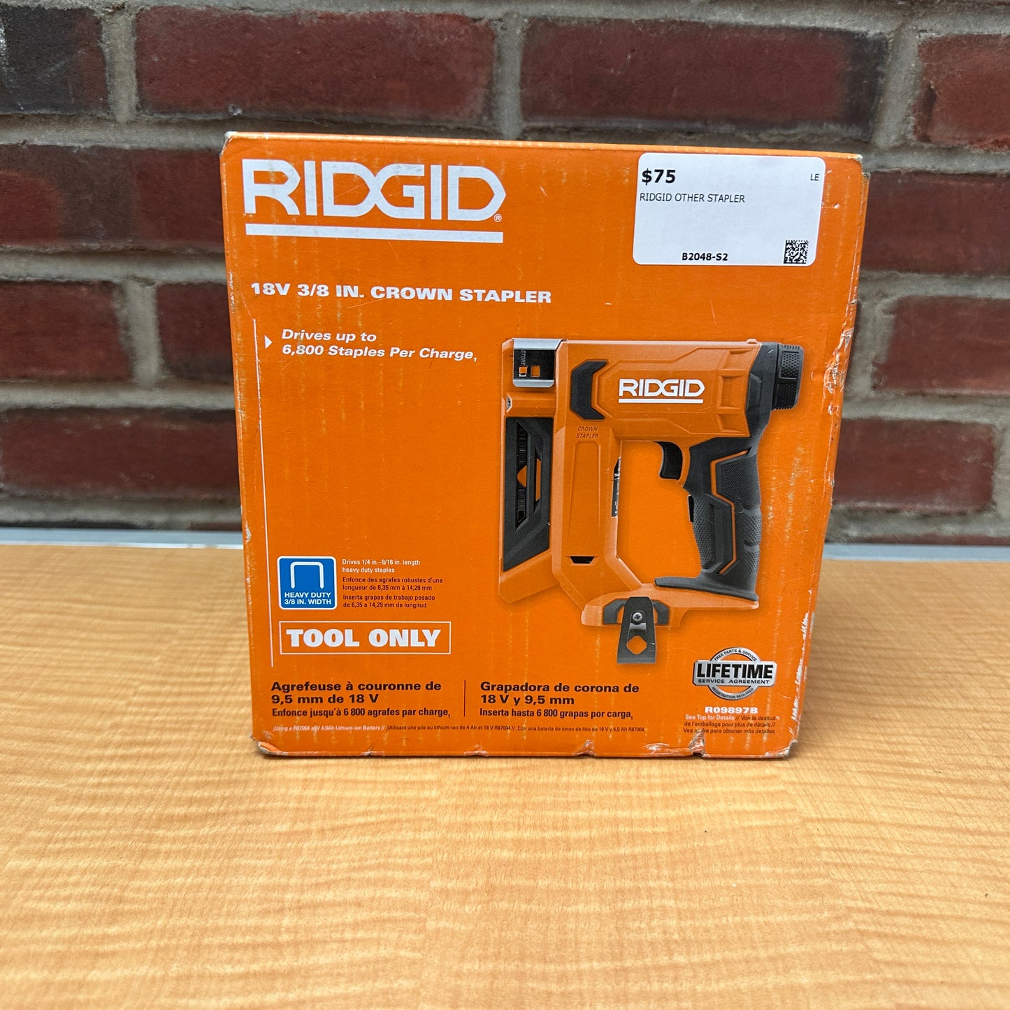 Rigid R09897B 18V 3/8" Crown Stapler (Tool Only)