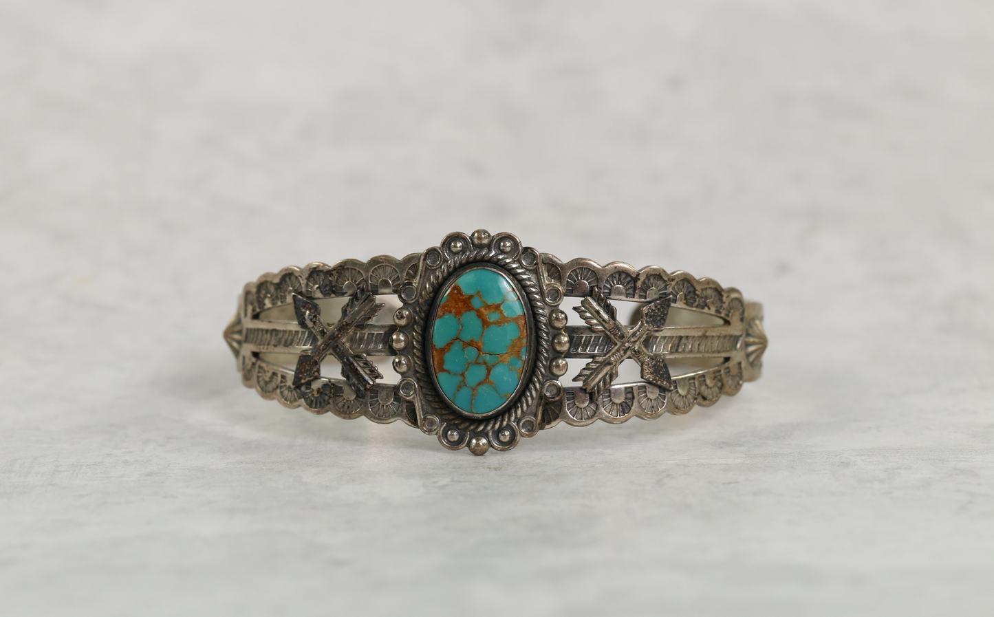 Vintage Sterling Silver Turquoise Cuff Bracelet, 6.5-7 inches - 18.9g