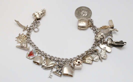 Vintage Silver Charm Bracelet, 7 inches - 52.3g