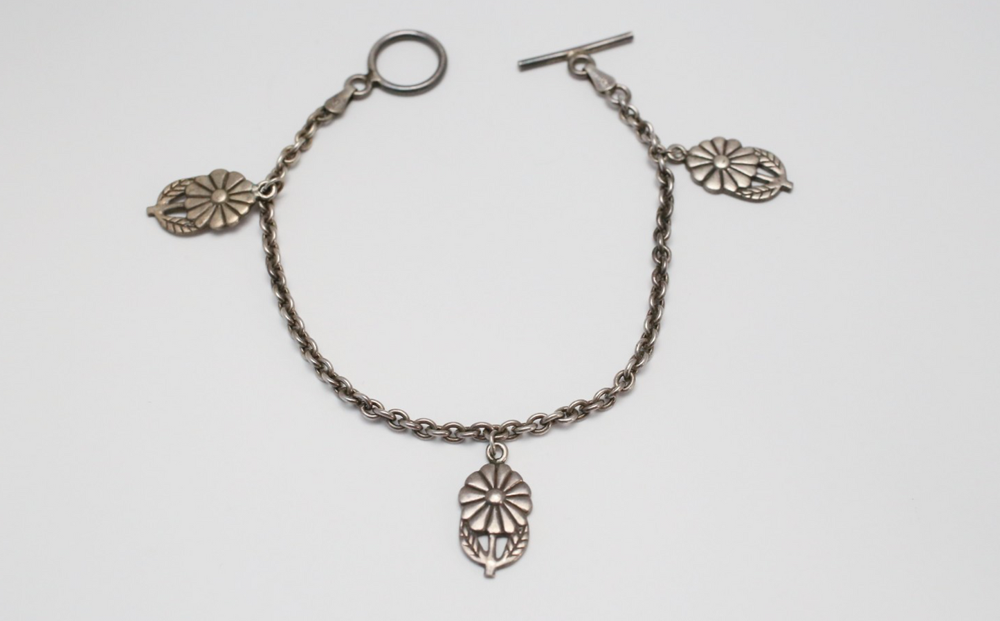 Vintage Sterling Silver Daisy Charm Bracelet, 7.5 inches - 10.3g