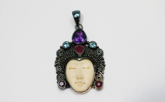 Vintage Sterling Silver Carved Face Pendant, 12.5g