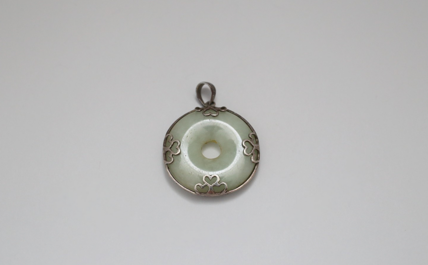 Sterling Silver Jade Disc Pendant, 6.1g