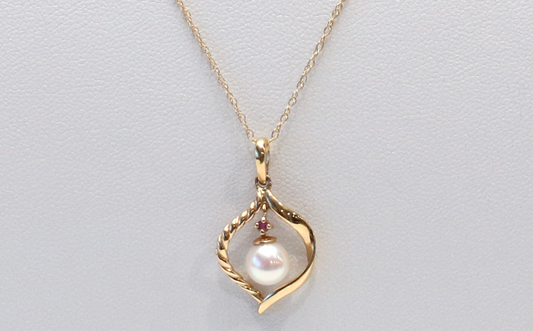 Van Dell 14k Yellow Gold Pearl Pendant Necklace, 18 inches - 2.1g