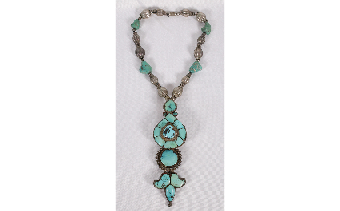 Vintage Sterling Silver Large Turquoise Pendant Necklace, 15 inches - 108.3g