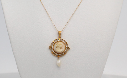 Vintage 10k Yellow Gold Intaglio Pearl Necklace, 18 inches - 3.3g