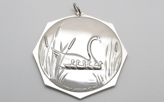 Towle 1977 Sterling Silver 12 Days of Christmas 7 Swans a Swimming Ornament, 20.8g