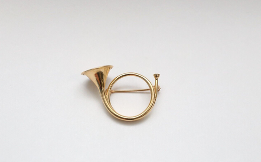 14k Yellow Gold French Horn Brooch Pin, 5.3g