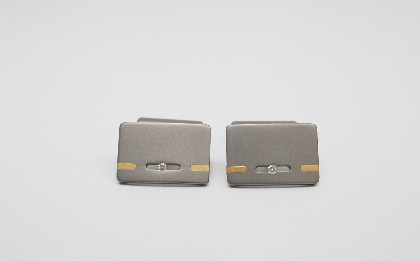 Titanium & 18k Yellow Gold Diamond Rectangle Cufflinks, 5.7g