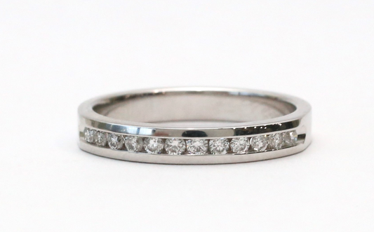 14k White Gold Diamond Band, Size 7.25 - 3.3g