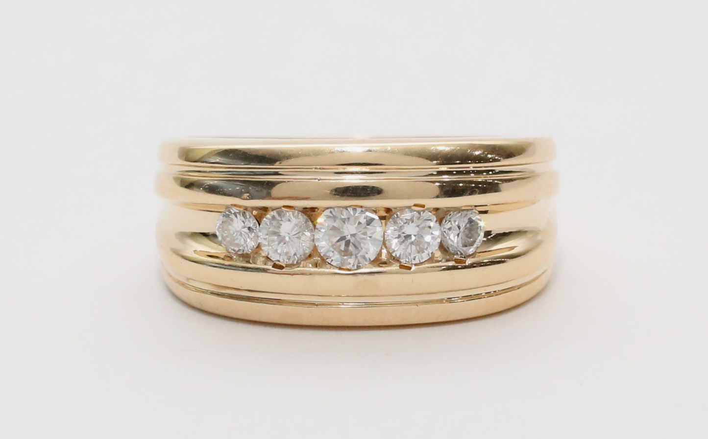 14k Yellow Gold Diamond Ring, Size 7.5 - 7.0g